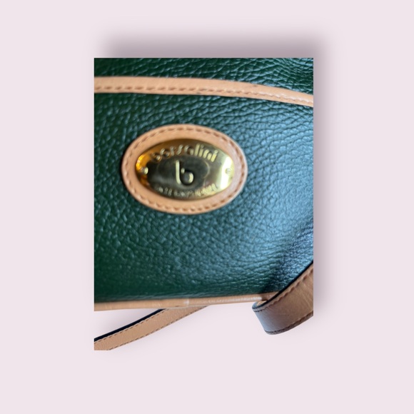Borsaline International Green Crossbody with Adjustable Strap, Vintage - Picture 5 of 12
